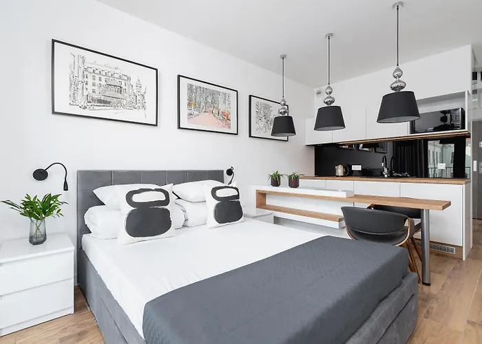 Studio With A Balcony And Ac - Rajska 3 Street